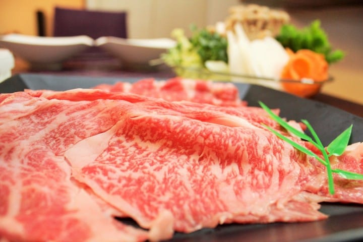 不知道就糗大了!的日本小常識「壽喜燒的吃法」