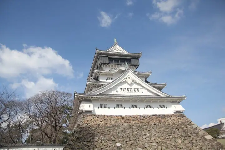 只要五分鐘即可穿越關門海峽，享盡本州與九州的港都觀光風情