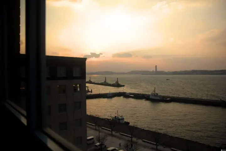 只要五分鐘即可穿越關門海峽，享盡本州與九州的港都觀光風情