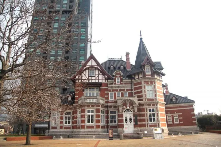 只要五分鐘即可穿越關門海峽，享盡本州與九州的港都觀光風情