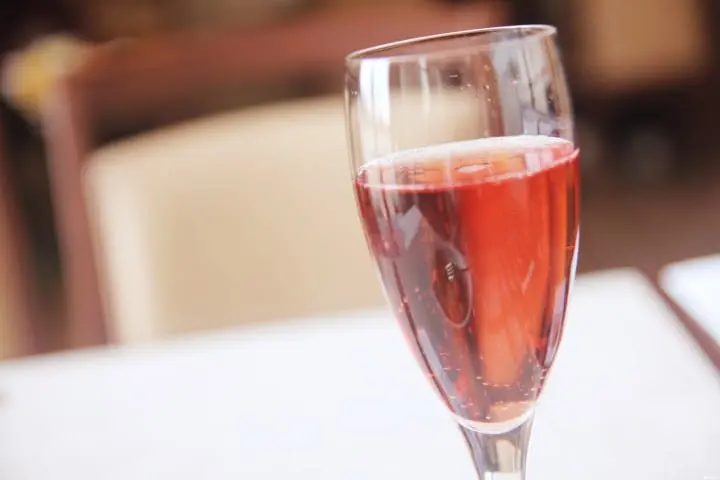 只要五分鐘即可穿越關門海峽，享盡本州與九州的港都觀光風情