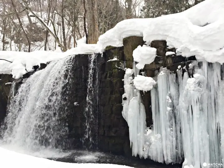  冰瀑，南瓜，有時還有煙火，青森十和田冬季一日行程推薦