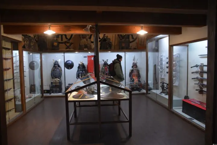 冬季在秋田，有 N 種和雪交往的方式：田澤湖、角館武家屋敷、乳頭溫泉鄉