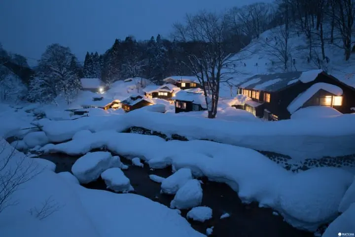 冬季在秋田，有 N 種和雪交往的方式：田澤湖、角館武家屋敷、乳頭溫泉鄉