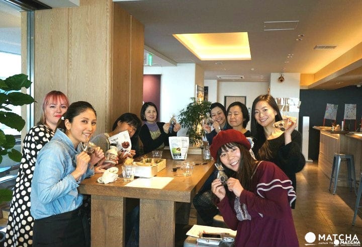 ช็อคโกแลตทำเองกับมือ! เวิร์คช็อปทำดิบช็อคโกแลตที่ Emblem Hostel Nishiarai