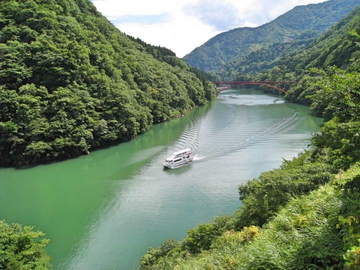 庄川峡