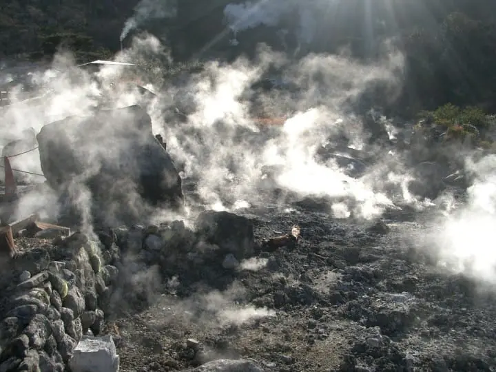 【長崎県】大自然に囲まれた湯けむり漂う雲仙溫泉～アクセス、日帰り溫泉、旅館情報など