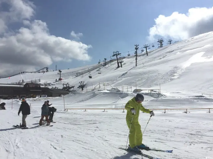 『滋賀縣』琵琶湖雪場 滑雪賞湖景一次滿足