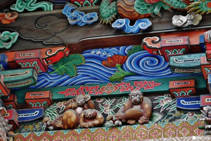 秩父神社元氣三猴