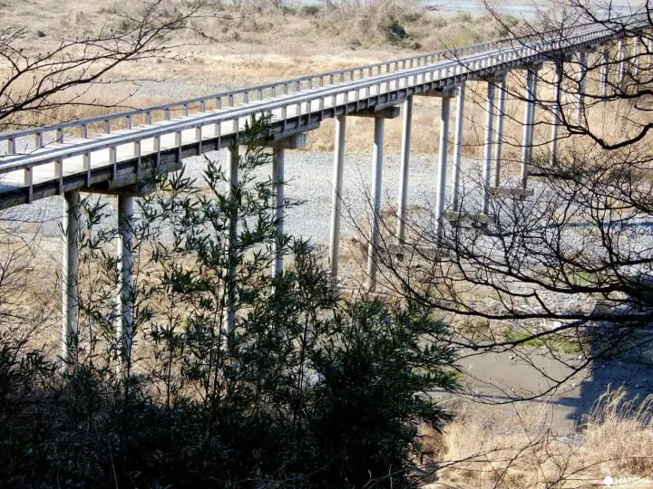 Oigawa River valley and stay at a Noka Minshuku in Shizuoka