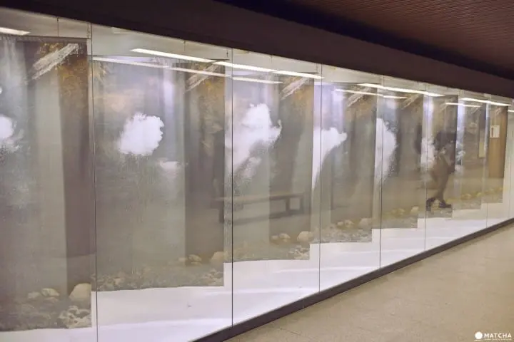 Sapporo 500m - Enjoy the underground walkway gallery