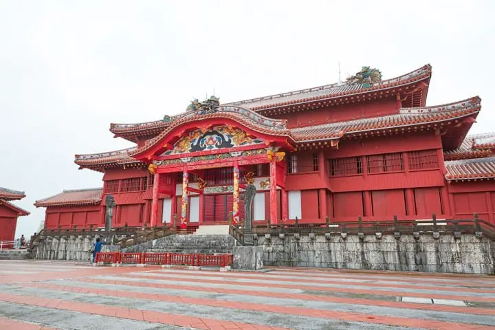 “ปราสาทชูริ” สัญลักษณ์แห่งโอกินาว่า〜ไฮไลท์・วิธีการเดินทาง・อีเว้นท์ประจำปี 2017〜