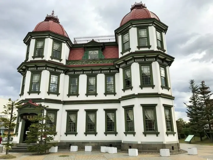 100日圆循环巴士游弘前