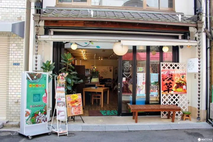 SEKAI CAFE -Asakusa-外観