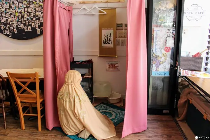 SEKAI CAFE Asakusa　礼拝スペース