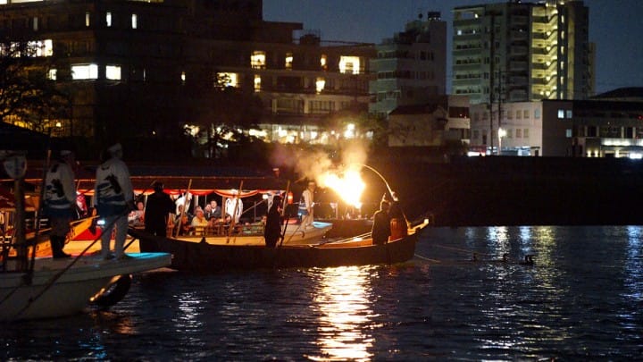 夏季限定！可以看到「鸕鶿捕魚」的五個精選景點〜期間、費用等等〜