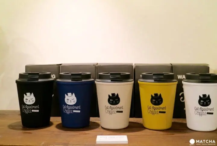 築100年を超える京町家でゆったりと暮らすネコたち＠キャットアパートメントコーヒー