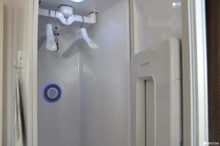 恐竜がお出迎え！ロボットだらけの『変なホテル』