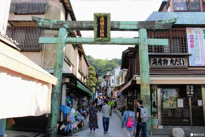 江島神社　青銅の鳥居