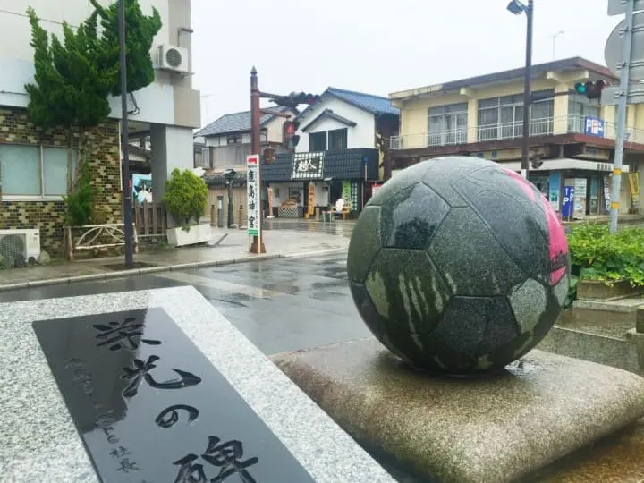 เดินทางไปกลับจากโตเกียวในวันเดียว : หย่อนใจไปกับศาลเจ้าคาชิมะจินกูและงานดอกไอริสที่อิตะโคะ