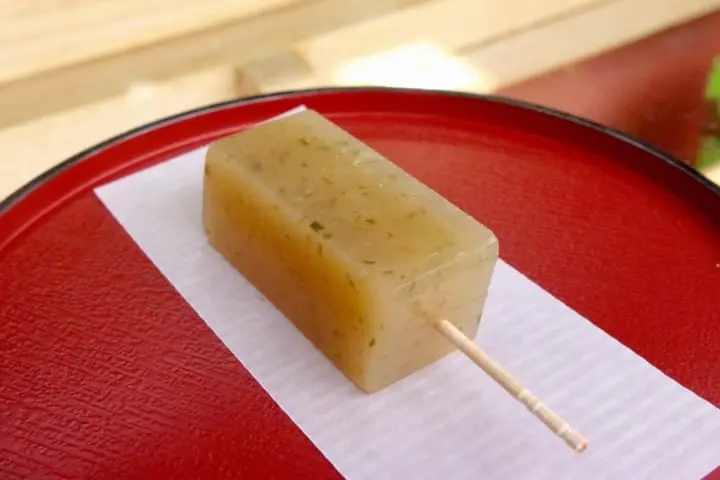 镰仓完全大指南！观光名处20选、精致的咖啡馆、地道的美食、传统的活动盛事、交通方法等等，抹茶给妳聊个够。