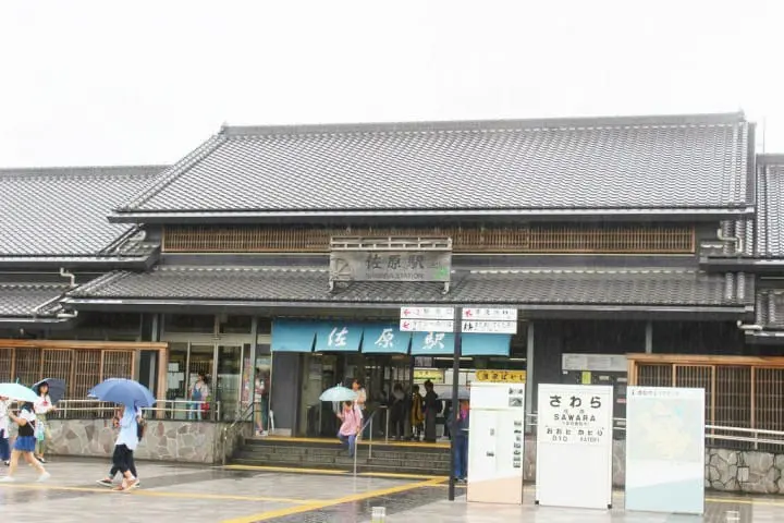 ทริปเที่ยวไปเช้าเย็นกลับจากโตเกียว - ชมเมืองซาวาระเมืองเก่าของญี่ปุ่น และ เทศกาลดอกอายาเมะที่อิตะโคะ