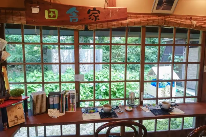 鸟取大山 三百年建筑中的田舍Cafe