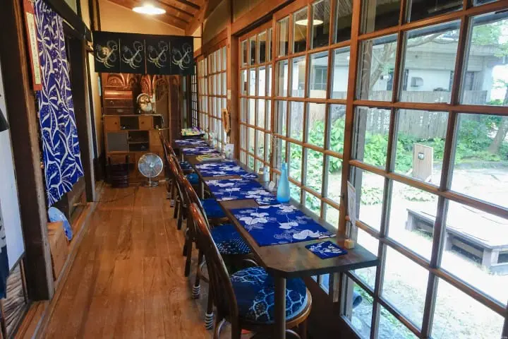 鸟取大山 三百年建筑中的田舍Cafe