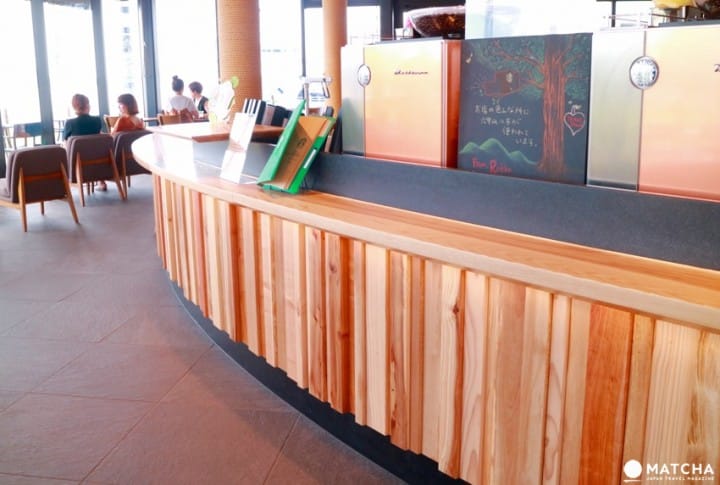 Savor Coffee By the Sea at the Kobe Meriken Park Starbucks