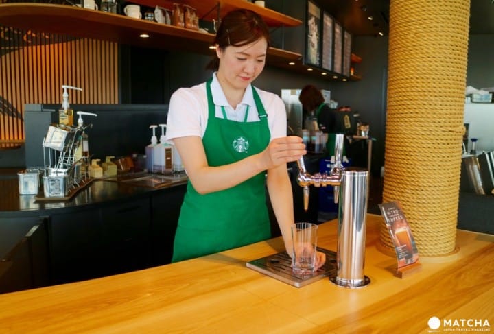 Savor Coffee By the Sea at the Kobe Meriken Park Starbucks