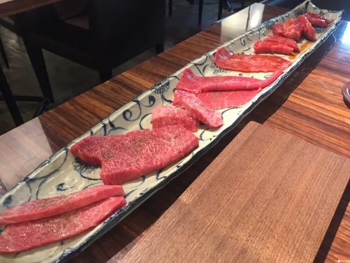 “整头神户牛购入”的超美味京都町家烧肉店