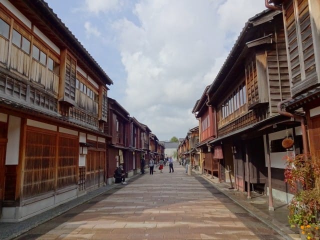東茶屋街