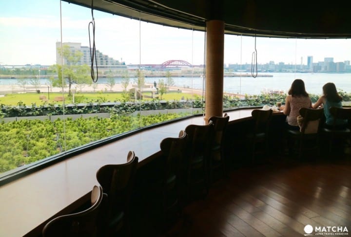 Savor Coffee By the Sea at the Kobe Meriken Park Starbucks