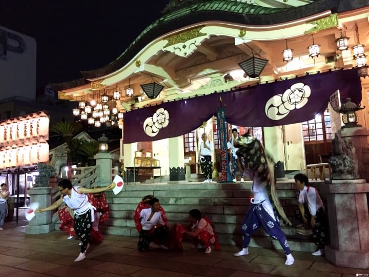 『大坂』难波八坂神社巨型狮子殿 吸厄运纳福气