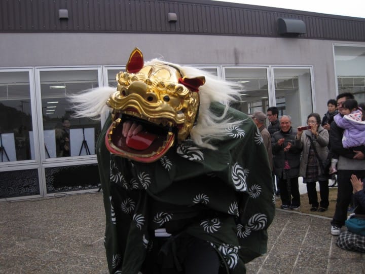 『大坂』难波八坂神社巨型狮子殿 吸厄运纳福气
