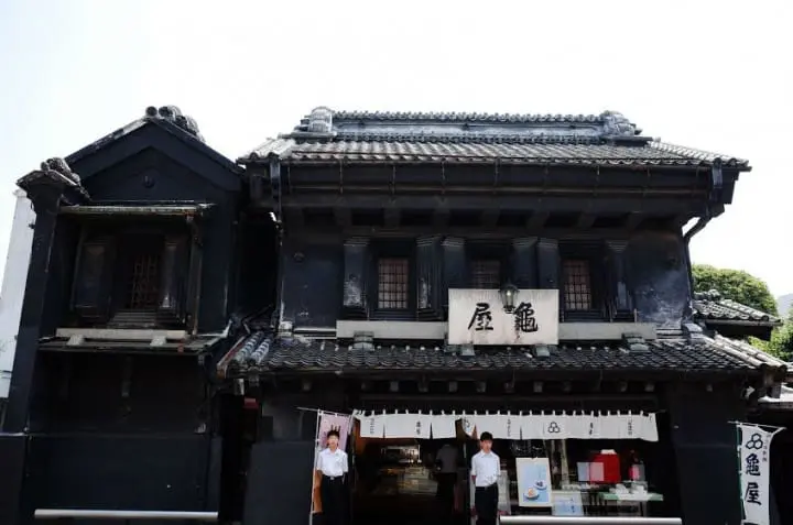 Only 30 Minutes From Tokyo! Find Luck In Love At Kawagoe Hikawa Shrine