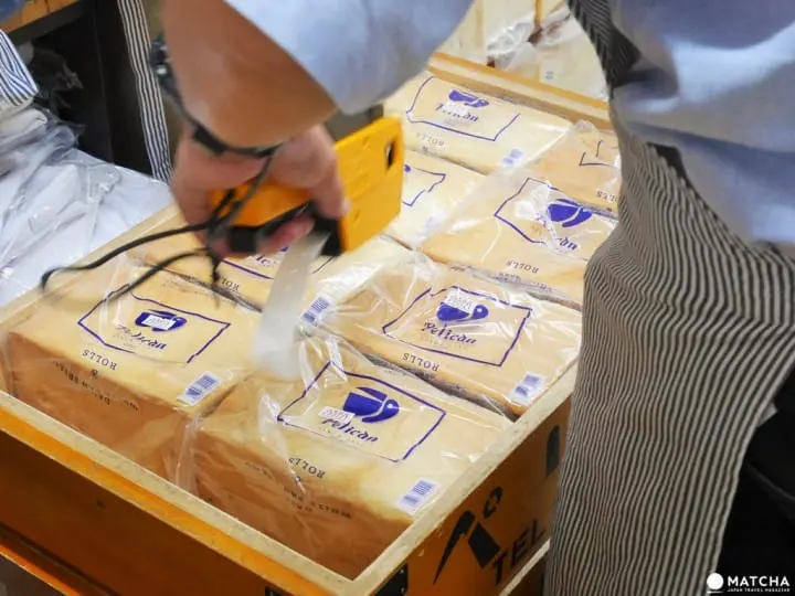 飘香75年，传承四代的单纯好味道，浅草下町手作面包店“Pelican”