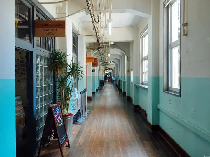 福冈・startupcafe走廊