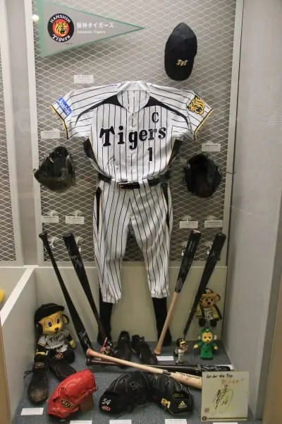  東京另一面 – 感受書卷氣息 + 探訪棒球殿堂