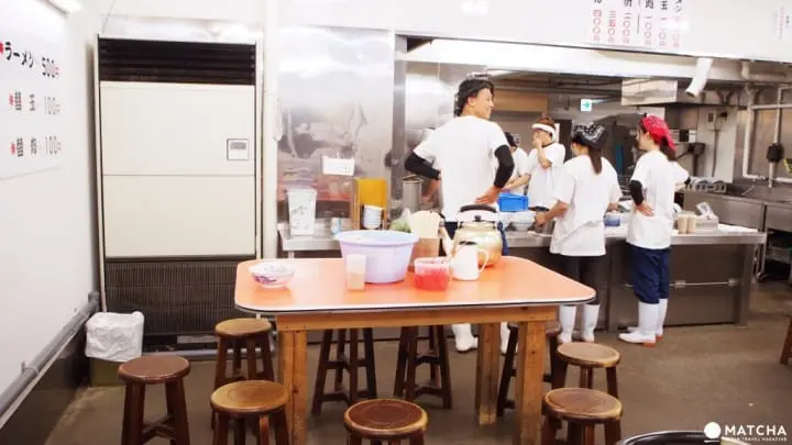 元祖长滨屋拉面-方桌