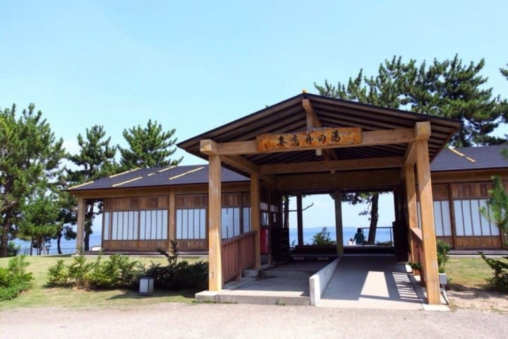 石川石崎奉燈祭,超熱血的夏日日本祭典!