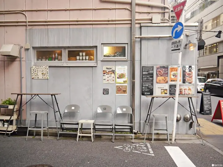 Roar coffeehouse Roastery侧门