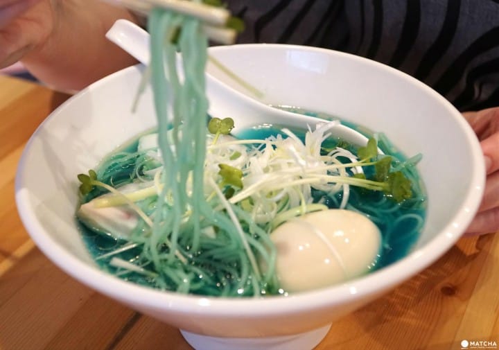 Kipposhi - The Worlds Only Blue Ramen In Tokyo