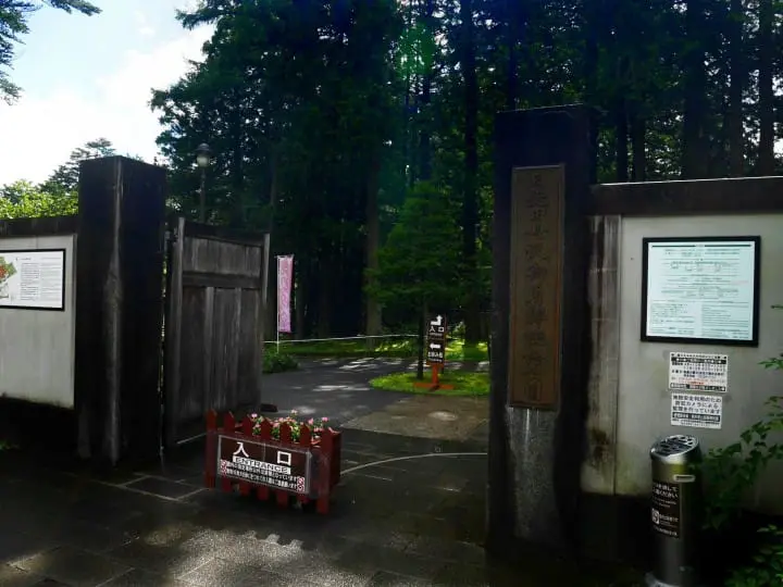 นิกโก้ไม่ได้มีแค่วัด! ชมธรรมชาติสวยงามและประวัติศาสตร์รอบทะเลสาบชูเซนจิกับน้ำตกเคะกง