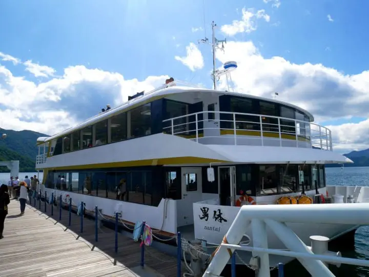 นิกโก้ไม่ได้มีแค่วัด! ชมธรรมชาติสวยงามและประวัติศาสตร์รอบทะเลสาบชูเซนจิกับน้ำตกเคะกง