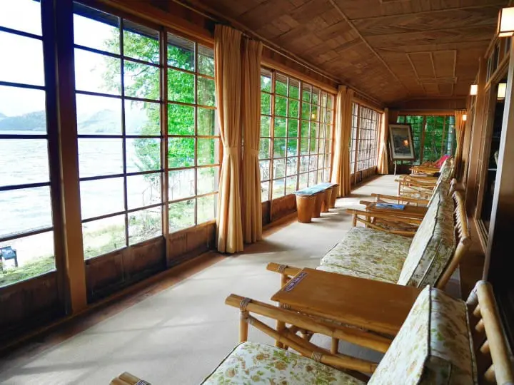 นิกโก้ไม่ได้มีแค่วัด! ชมธรรมชาติสวยงามและประวัติศาสตร์รอบทะเลสาบชูเซนจิกับน้ำตกเคะกง