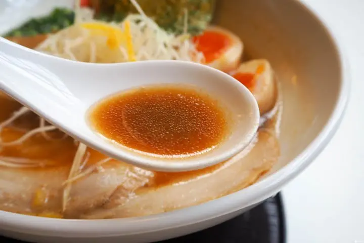 九月堂 拉麵湯頭