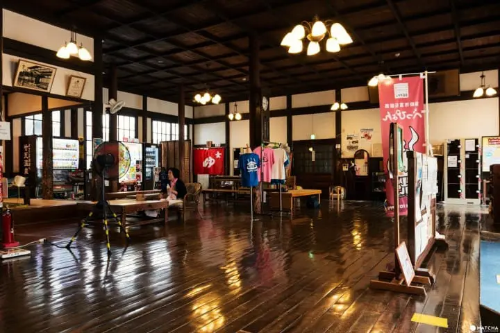 竹瓦温泉エントランスロビー