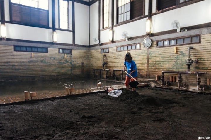 充满历史气息的建筑物!在别府的“竹瓦温泉”感受日本古早味
