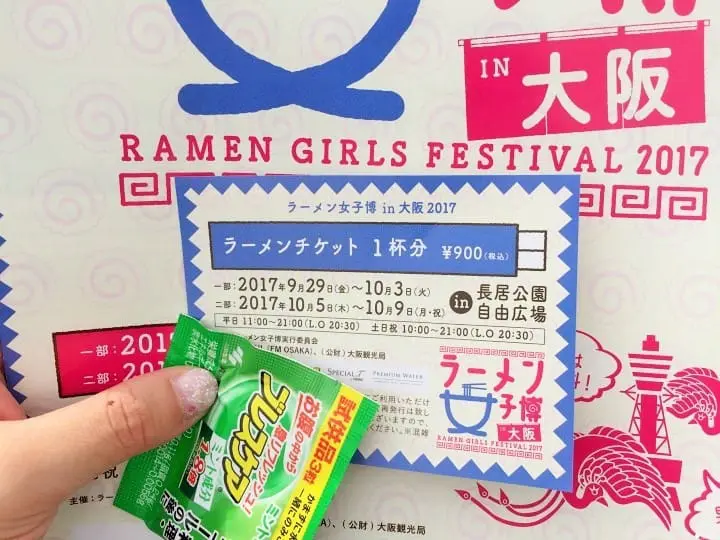 女孩們來「拉麵女子博覽會」大口吃拉麵　